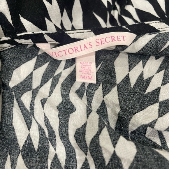 Victoria Secret romper, adjustable, lounge wear, pajamas. Black and white Aztec - Picture 4 of 4